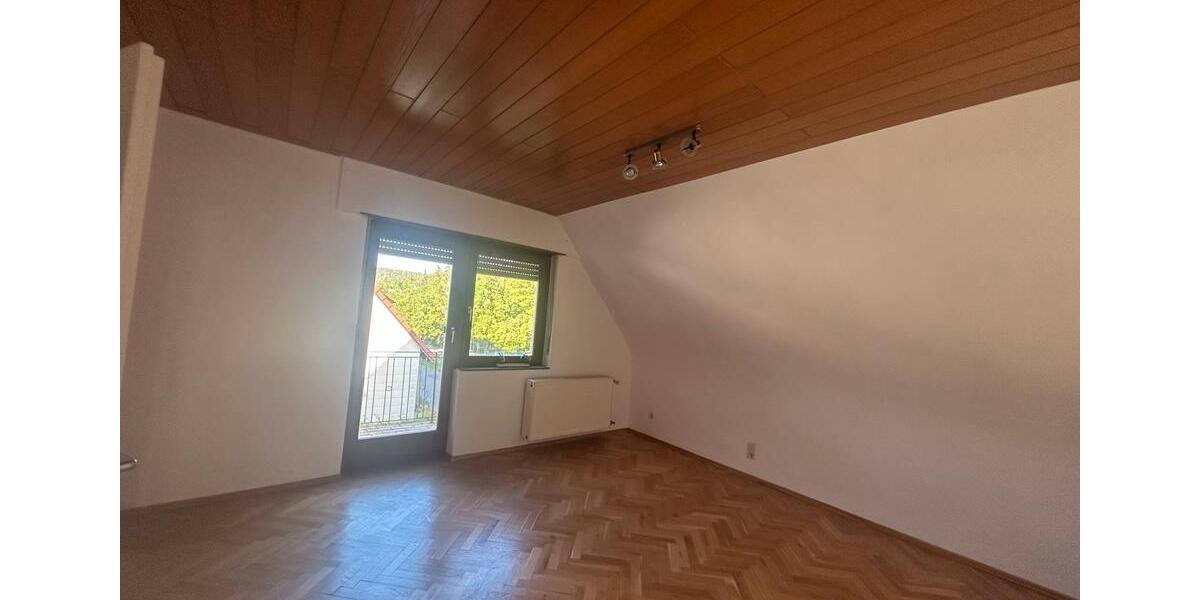 Etagenwohnung Landstuhl - 3 Zimmer, 85 m&sup2;, 800&euro; | Angebot:26374359