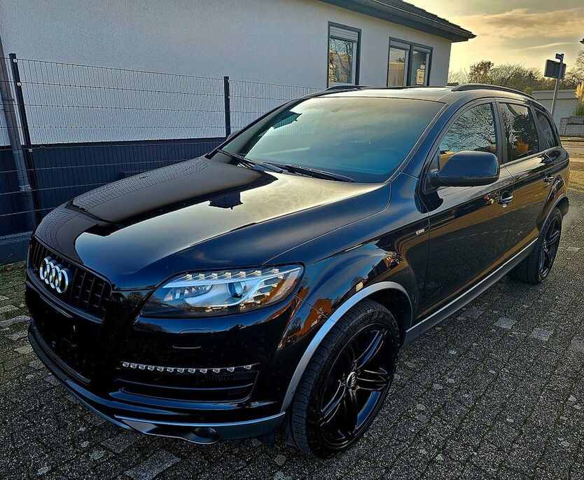 Audi Q7 239.000 km 16.490 € Duisburg 47167