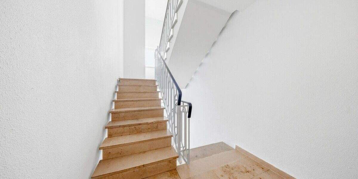 Etagenwohnung Karlsruhe Innenstadt-West - 3 Zimmer, 97 m&sup2;, 1.260&euro; | Angebot:25802570