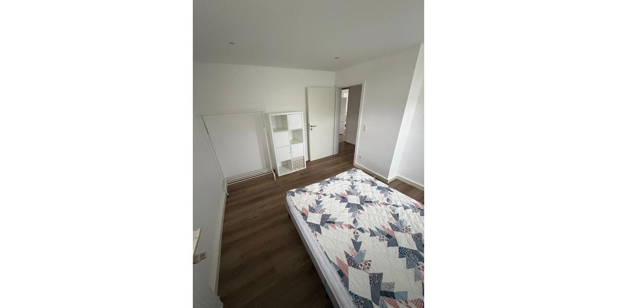 Etagenwohnung Rotenburg an der Fulda - 3 Zimmer, 80 m&sup2;, 900&euro; | Angebot:26705416
