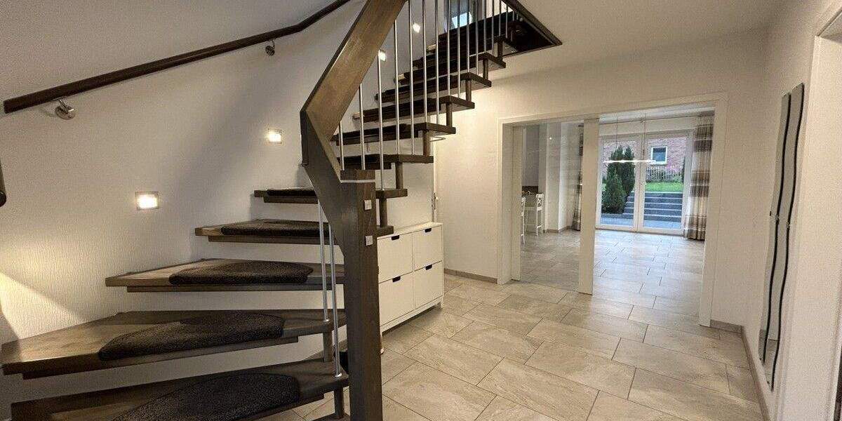 Mehrfamilienhaus, Wohnhaus Preetz - 4 Zimmer, 154 m&sup2;, 1.750&euro; | Angebot:25523410