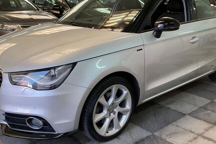 Audi A1 107.041 km 13.200 &euro; Hamburg 22087