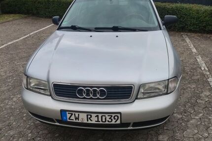 Audi A4 289.616 km 2.500 &euro; Zweibrücken -Mörsbach 66482