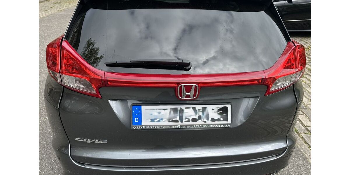 Honda Civic 95.935 km 9.900 &euro; Hamburg 21035