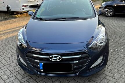 Hyundai i30 34.000 km 11.000 &euro; Bielefeld 33617