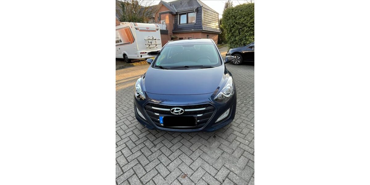 Hyundai i30 34.000 km 11.000 &euro; Bielefeld 33617