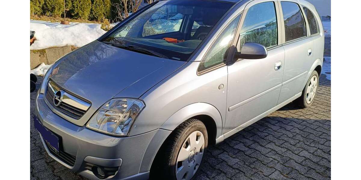 Opel Meriva 176.000 km 1.000 &euro; Salzweg 94121