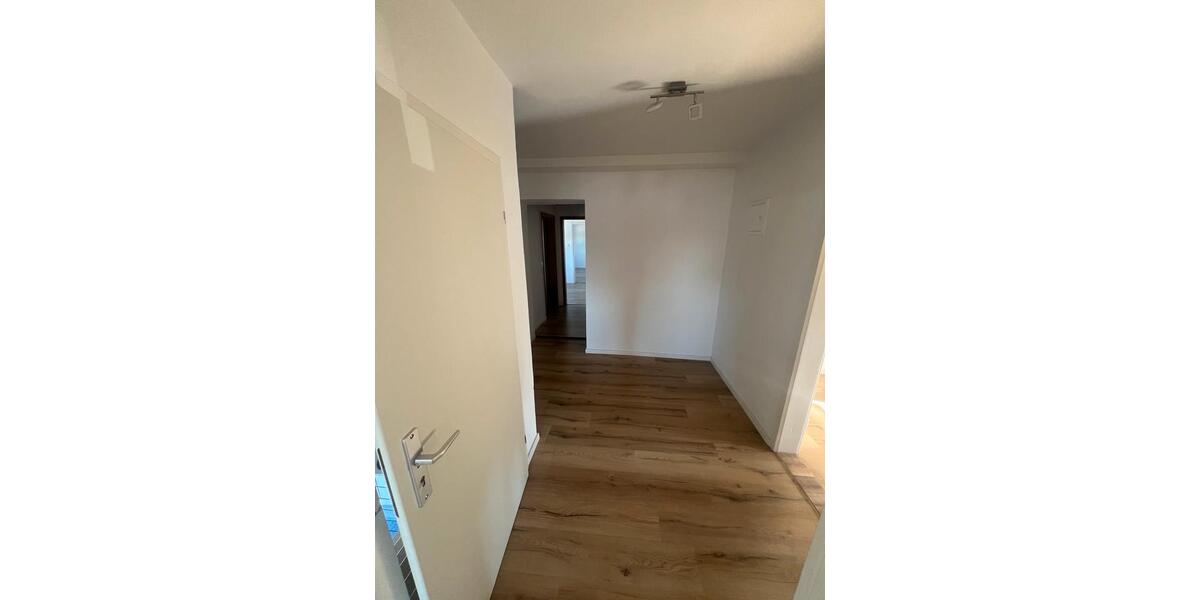 Etagenwohnung Grafenau Frauenberg - 4 Zimmer, 107 m&sup2;, 880&euro; | Angebot:26517669