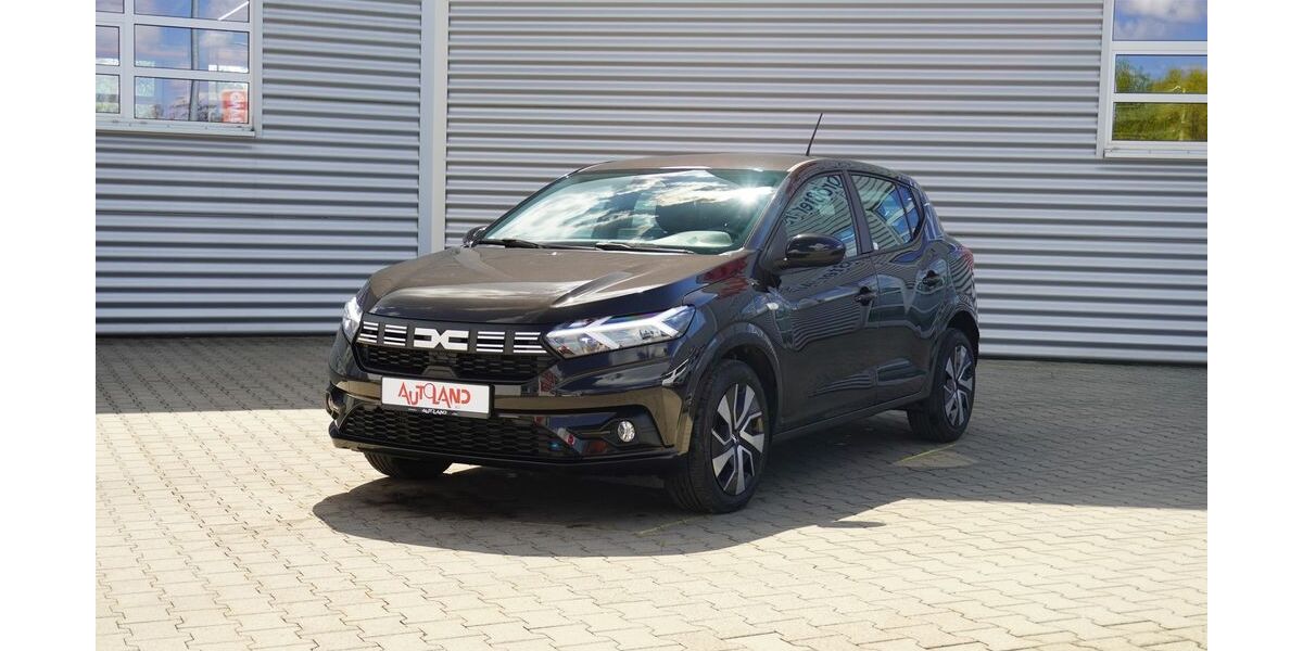 Dacia Sandero 29.000 km 16.490 &euro; Senftenberg 01968