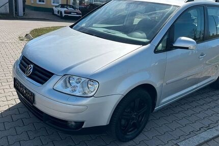 VW Touran 116.750 km 3.950 &euro; Fürth 90763