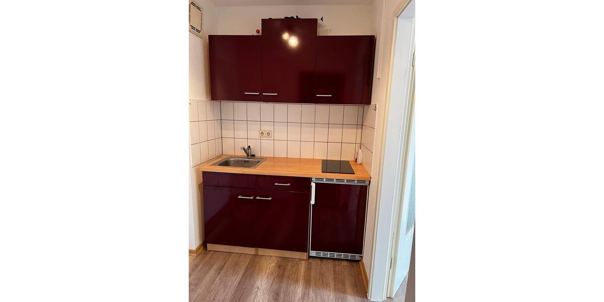 Dachgeschoßwohnung Auerbach in der Oberpfalz - 1 Zimmer, 23 m&sup2;, 270&euro; | Angebot:26164371