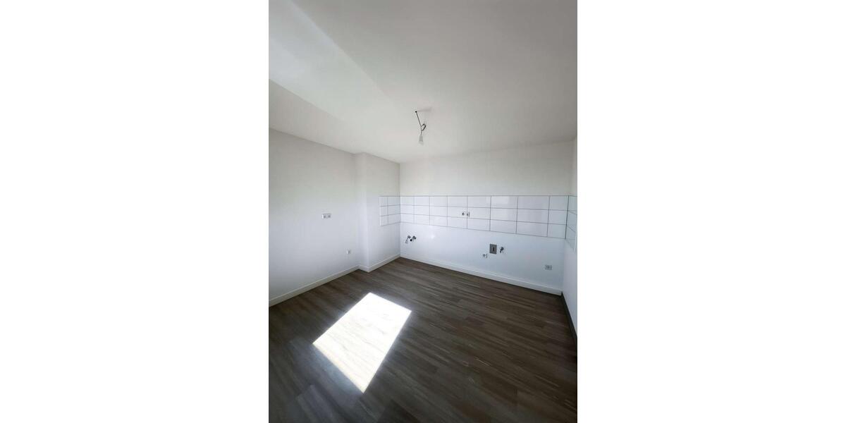 Modern sanierte 4-Zimmer-Dachgeschosswohnung in ruhiger Lage von Recklinghausen 4 zimmer