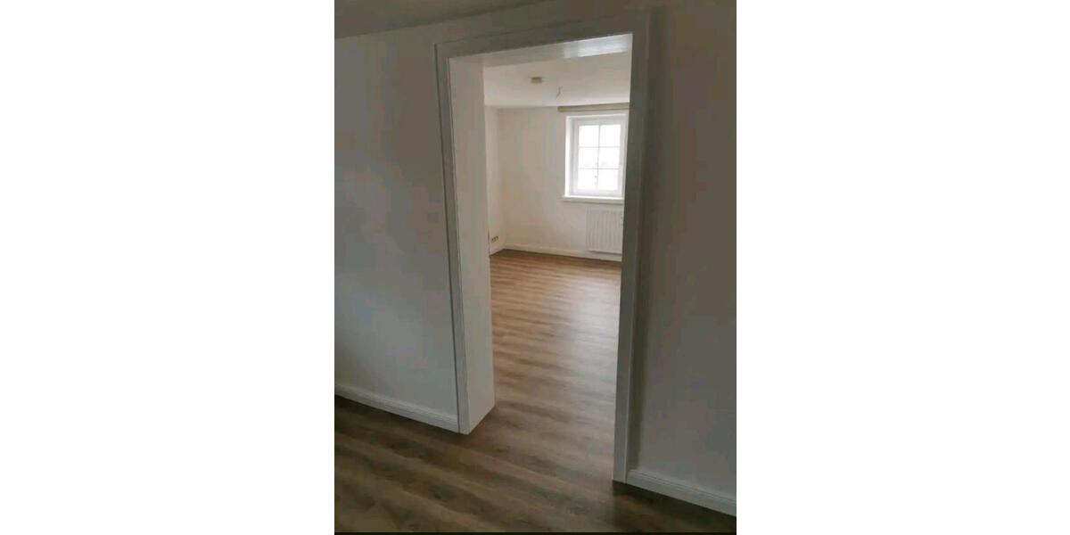 Etagenwohnung Bebra - 5 Zimmer, 103 m&sup2;, 650&euro; | Angebot:25362375