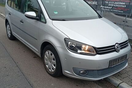 VW Touran 239.000 km 3.950 &euro; Hanau 63452