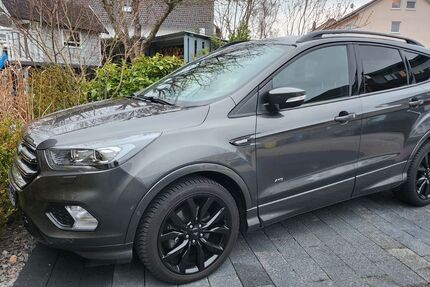 Ford Kuga 68.527 km 16.000 &euro; Villingen 78052