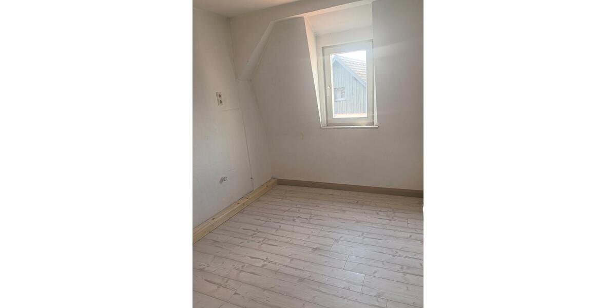 Einfamilienhaus Regensburg Kumpfmühl - 5 Zimmer, 110 m&sup2;, 79.000&euro; | Angebot:27082192
