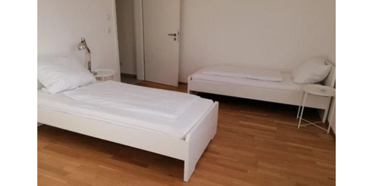 Etagenwohnung Landau an der Isar - 3 Zimmer, 80 m&sup2;, 3.290&euro; | Angebot:25346147