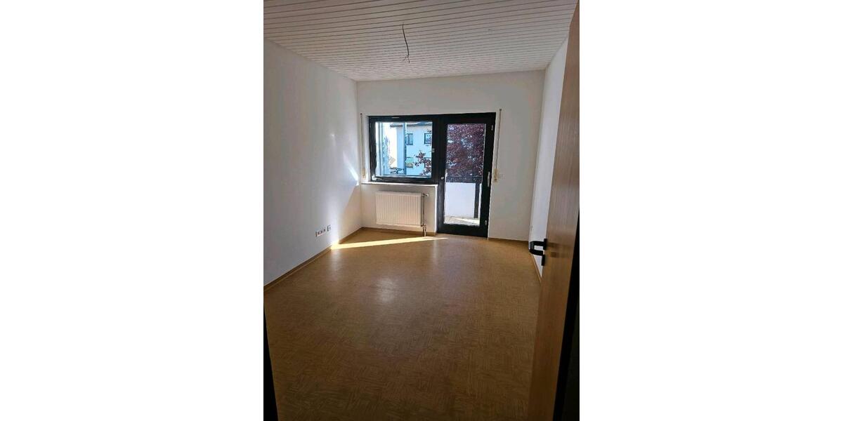 Reihenhaus Massenbachhausen - 3 Zimmer, 120 m&sup2;, 1.900&euro; | Angebot:26401960