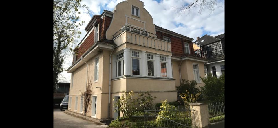 Altbauwohnung in der Tannhöfer AlleeGartenstadt 4 zimmer