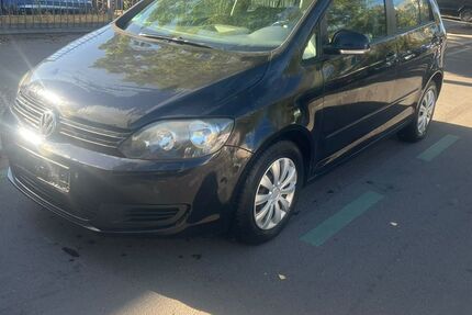 VW Golf 300.000 km 2.950 &euro; Berlin 13353