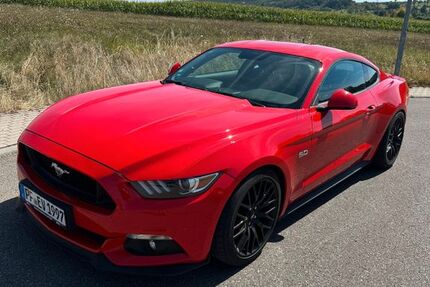 Ford Mustang 88.000 km 32.500 € Neuhausen 75242