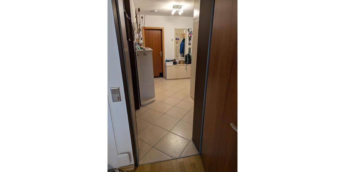 Etagenwohnung Laupheim - 3 Zimmer, 85 m&sup2;, 940&euro; | Angebot:25329965