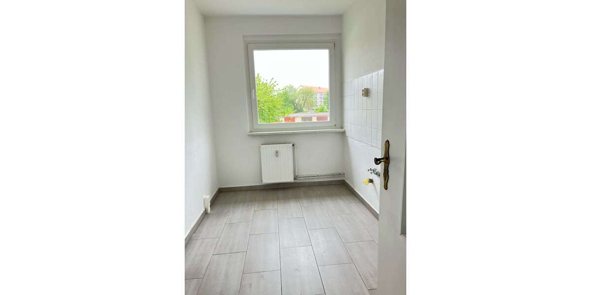 Etagenwohnung Tützpatz - 1 Zimmer, 34 m&sup2;, 200&euro; | Angebot:26683501