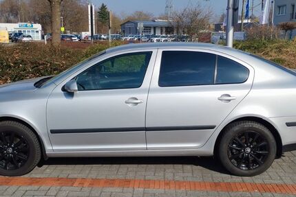 Skoda Octavia 204.000 km 3.500 &euro; Cloppenburg 49661
