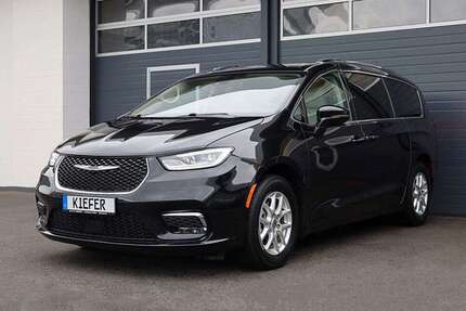 Chrysler Pacifica 111.376 km 24.950 &euro; Rennerod 56744