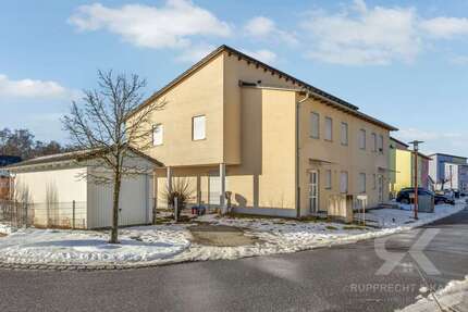 Haus zum Kaufen in Schwarzenbach 279.000 € 134 m² 5 zimmer