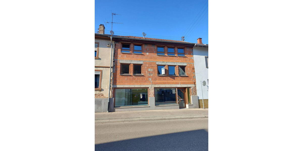 Reihenmittelhaus Östringen-Odenheim Odenheim - 1 Zimmer, 294 m&sup2;, 349.000&euro; | Angebot:26286509