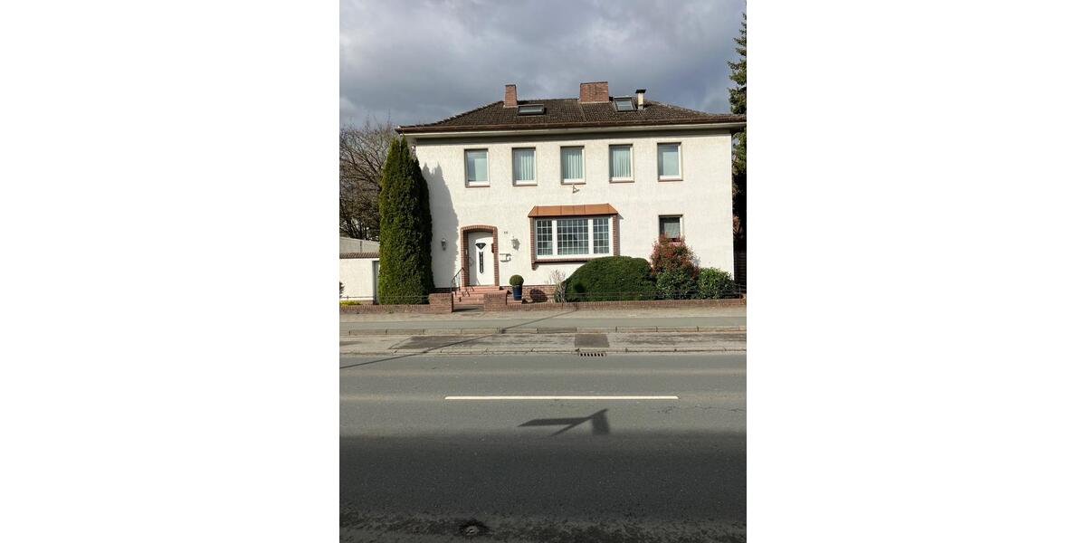 Einfamilienhaus Lippstadt Overhagen - 7 Zimmer, 300 m&sup2;, 1.700&euro; | Angebot:26503778