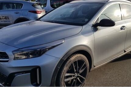 Kia XCeed 35.000 km 28.990 &euro; Bruchertseifen 57539