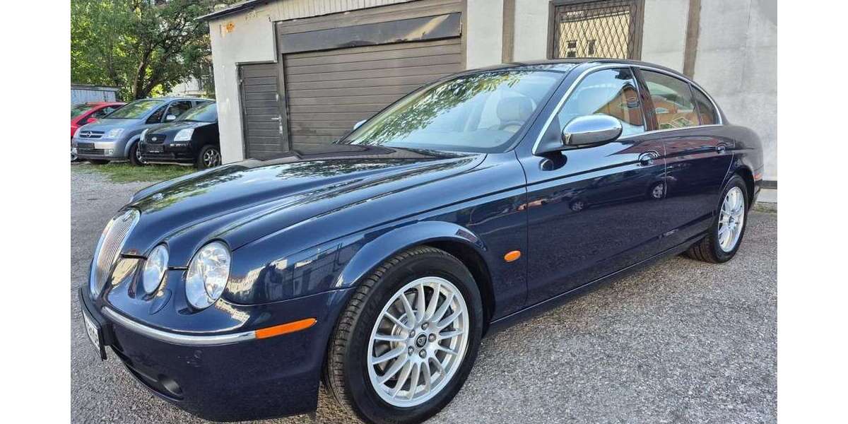 Jaguar S-Type 148.584 km 8.999 &euro; München 80809