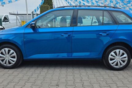 Skoda Fabia 139.988 km 8.890 &euro; Königs Wusterhausen - OT Niederlehme 15713