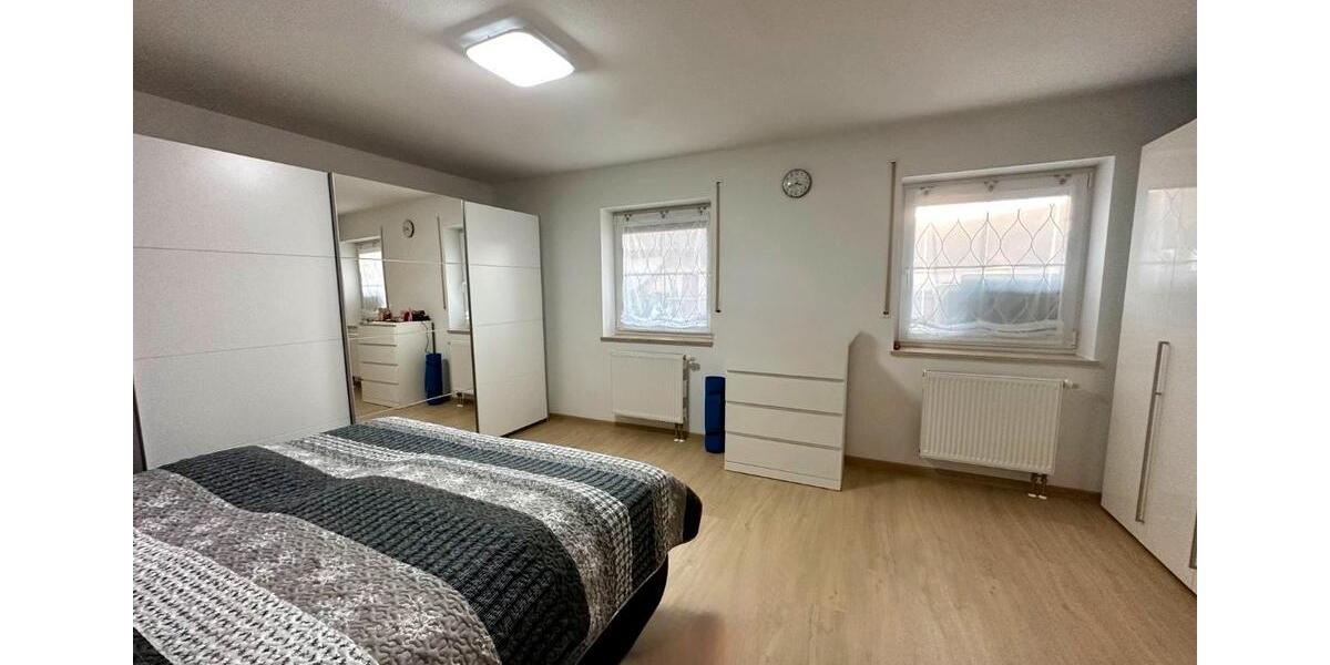 Einfamilienhaus Landau an der Isar - 6 Zimmer, 210 m&sup2;, 559.000&euro; | Angebot:26821715