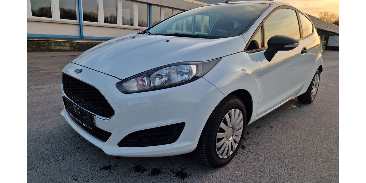 Ford Fiesta 99.895 km 4.990 &euro; Soest 59494