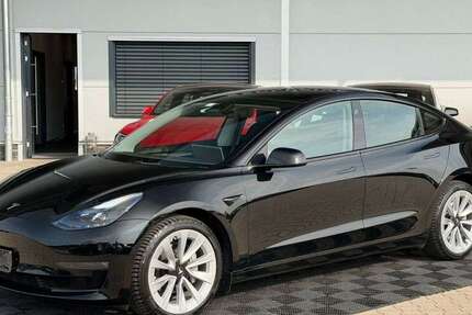 Tesla Model 3 54.999 km 31.750 &euro; Emsbüren 48488