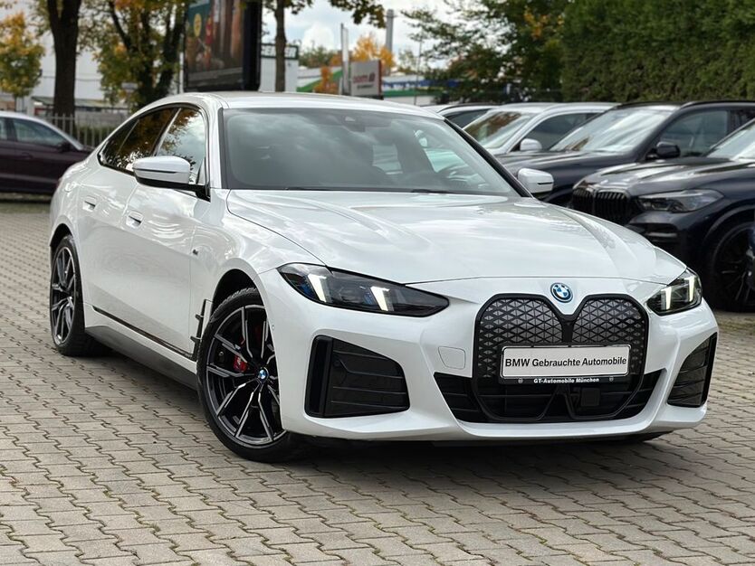 BMW i4 4.600 km 53.900 € München 81243