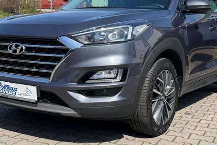 Hyundai TUCSON 61.800 km 17.995 &euro; Thalheim 09380