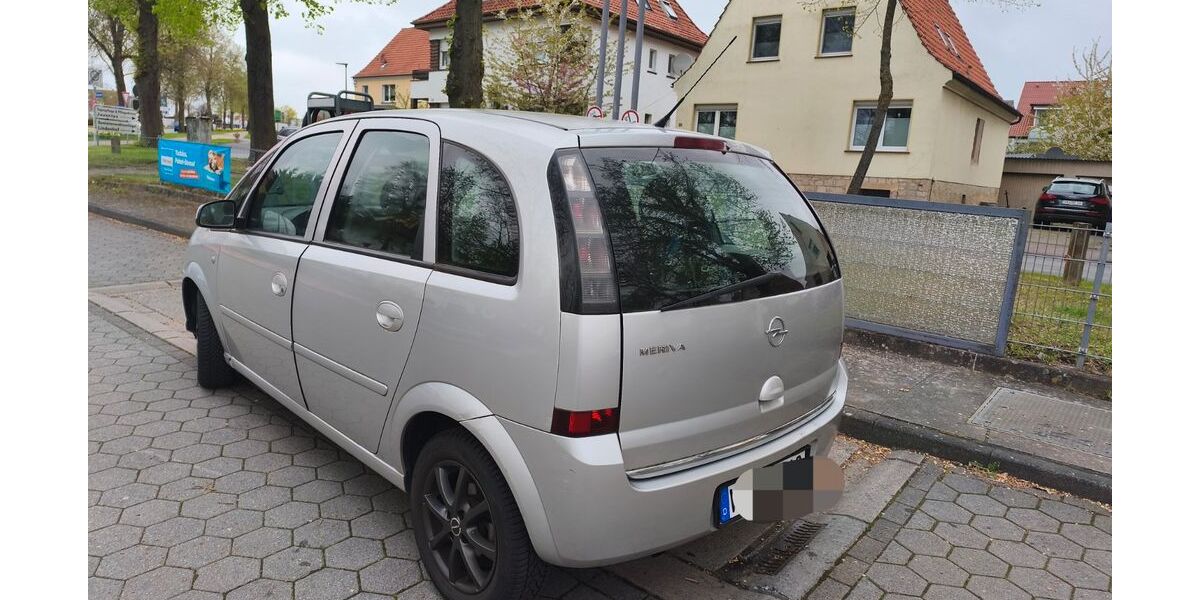 Opel Meriva 218.233 km 1.900 &euro; Warburg 34414