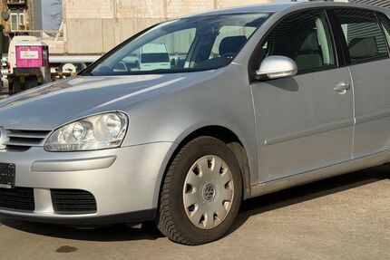 VW Golf 154.000 km 3.490 &euro; Mainz - Mombach 55120