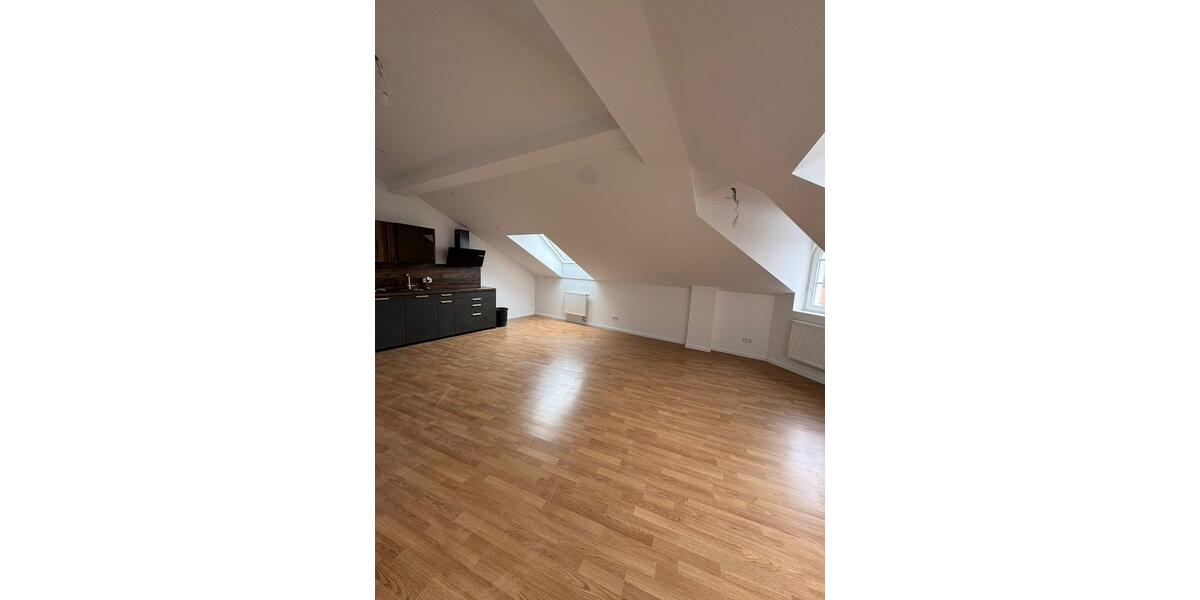 Dachgeschoßwohnung Berlin Treptow-Köpenick - 2 Zimmer, 63 m&sup2;, 1.225&euro; | Angebot:26633427