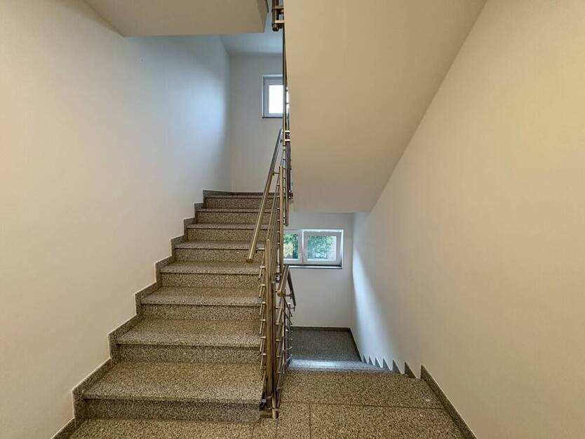 Modernisierte 3-Zimmer-Wohnung mit Balkon in zentraler Lage von Krefeld-Hüls