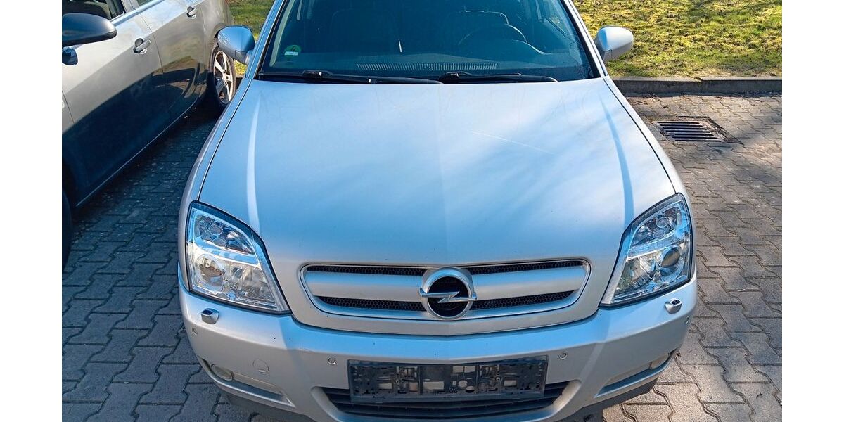 Opel Signum 180.000 km 2.100 &euro; Bad Camberg 65520