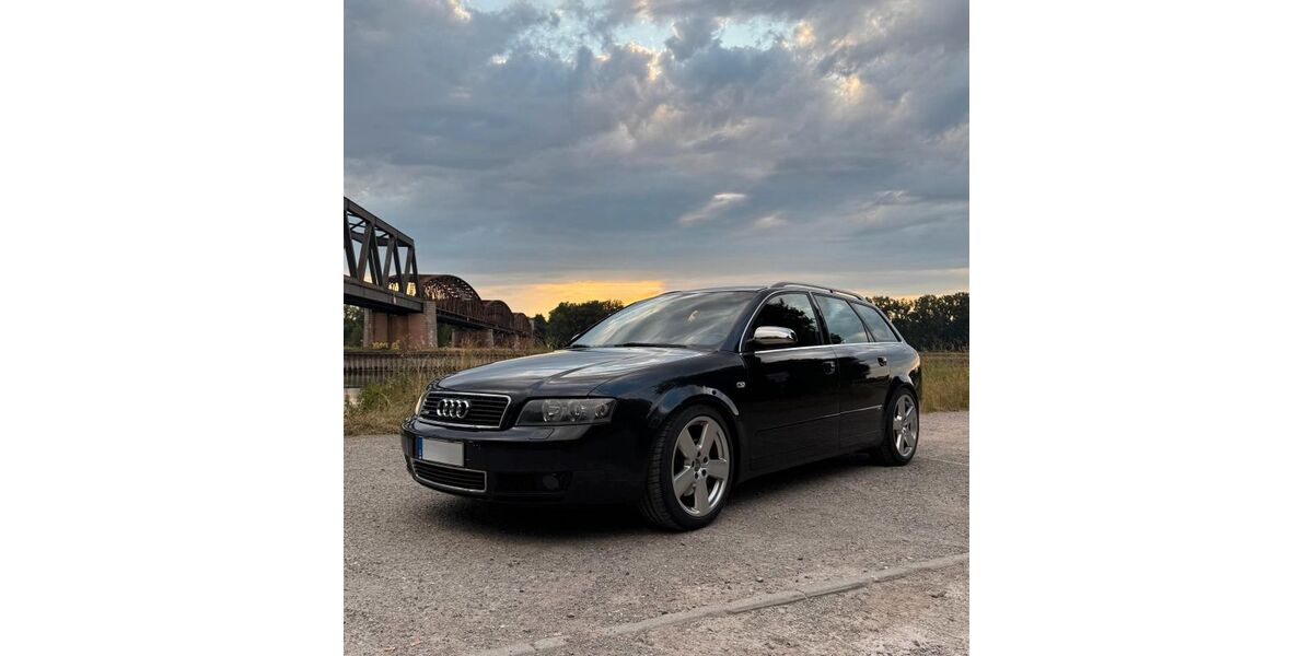 Audi A4 141.100 km 7.000 &euro; Rastatt 76437