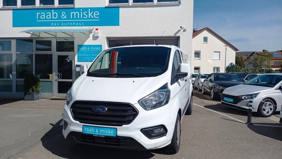 Ford Transit Custom 122.150 km 22.990 € Essingen 73457