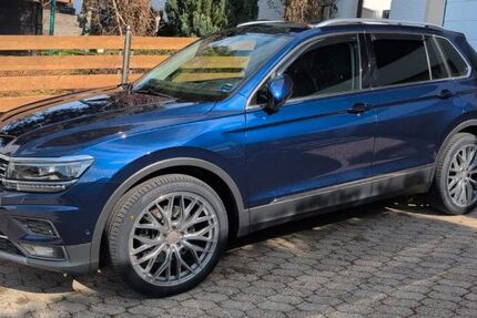 VW Tiguan 128.000 km 28.500 € Arrach 93474