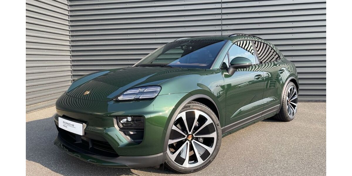 Porsche Macan 7.990 km 99.750 &euro; Papendorf 18059