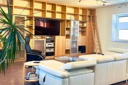 Großzügig! Moderne Etagenwohnung in zentraler Lage zum attraktiven Preis 4 zimmer